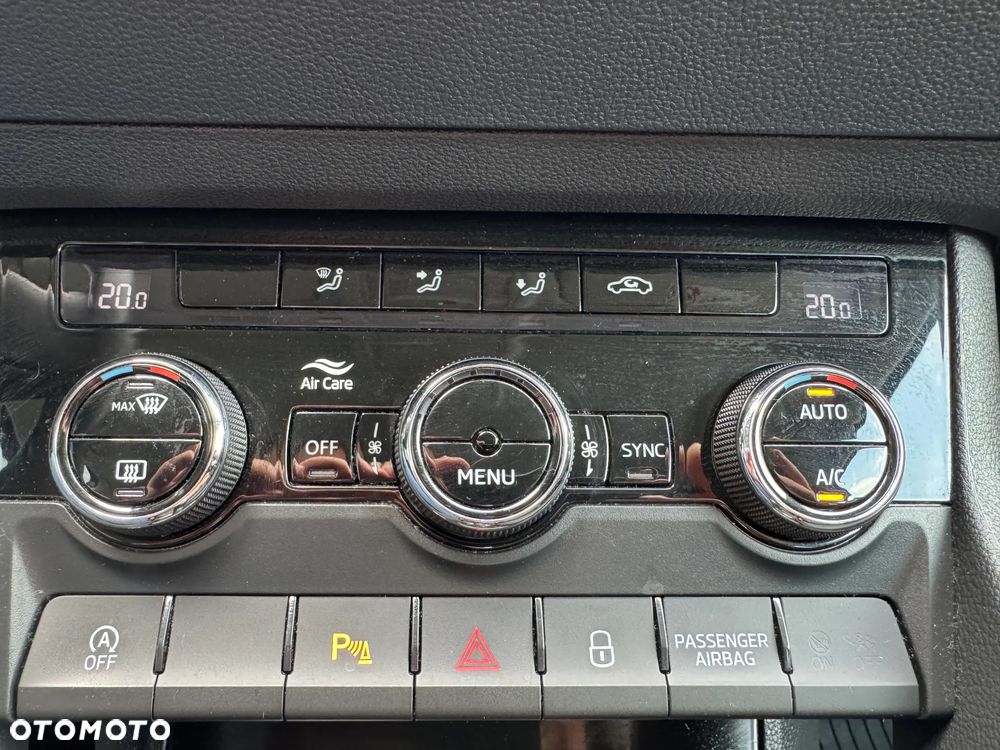 Skoda Karoq 1.5 TSI ACT Ambition - 22