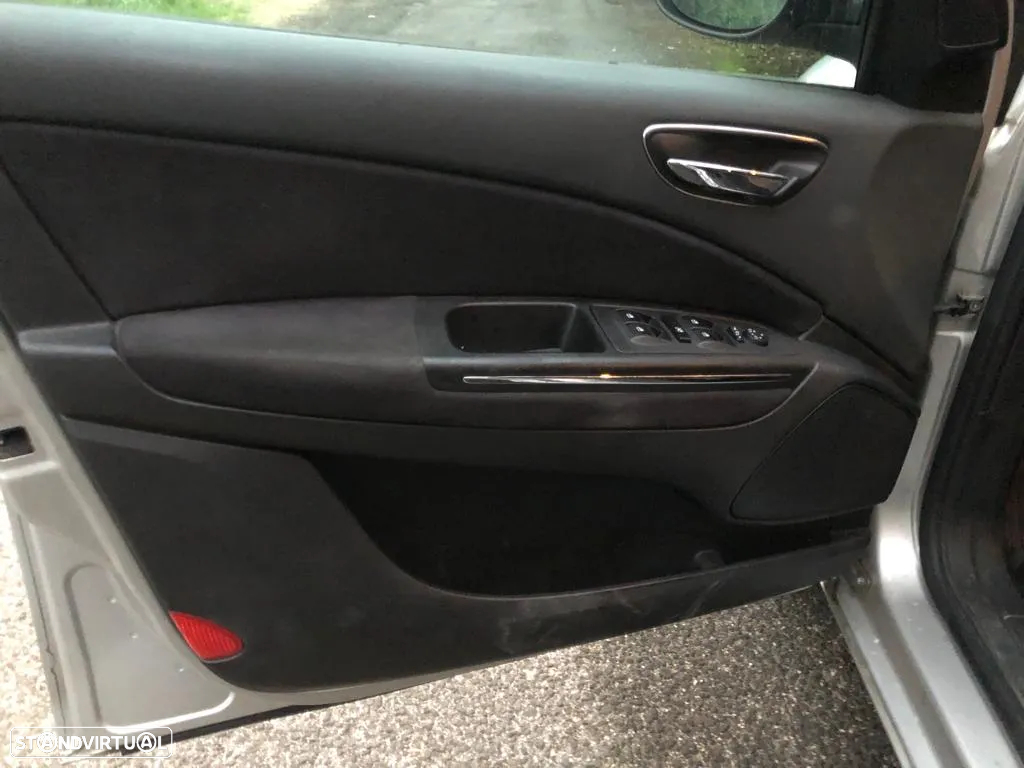 Fiat Bravo 1.6 M-Jet Dynamic - 23