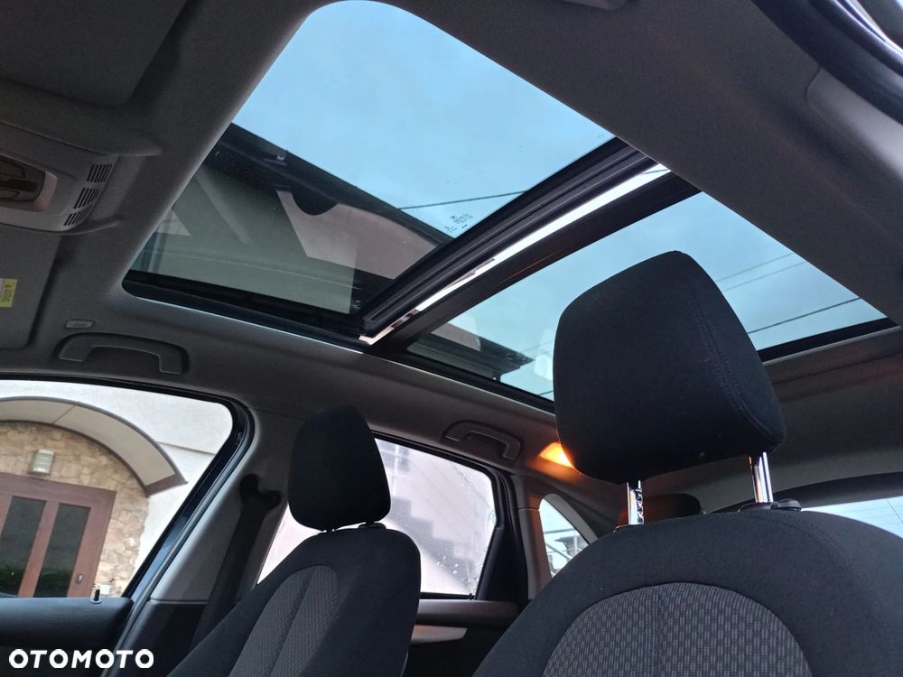 BMW Seria 2 218d Active Tourer Advantage - 13