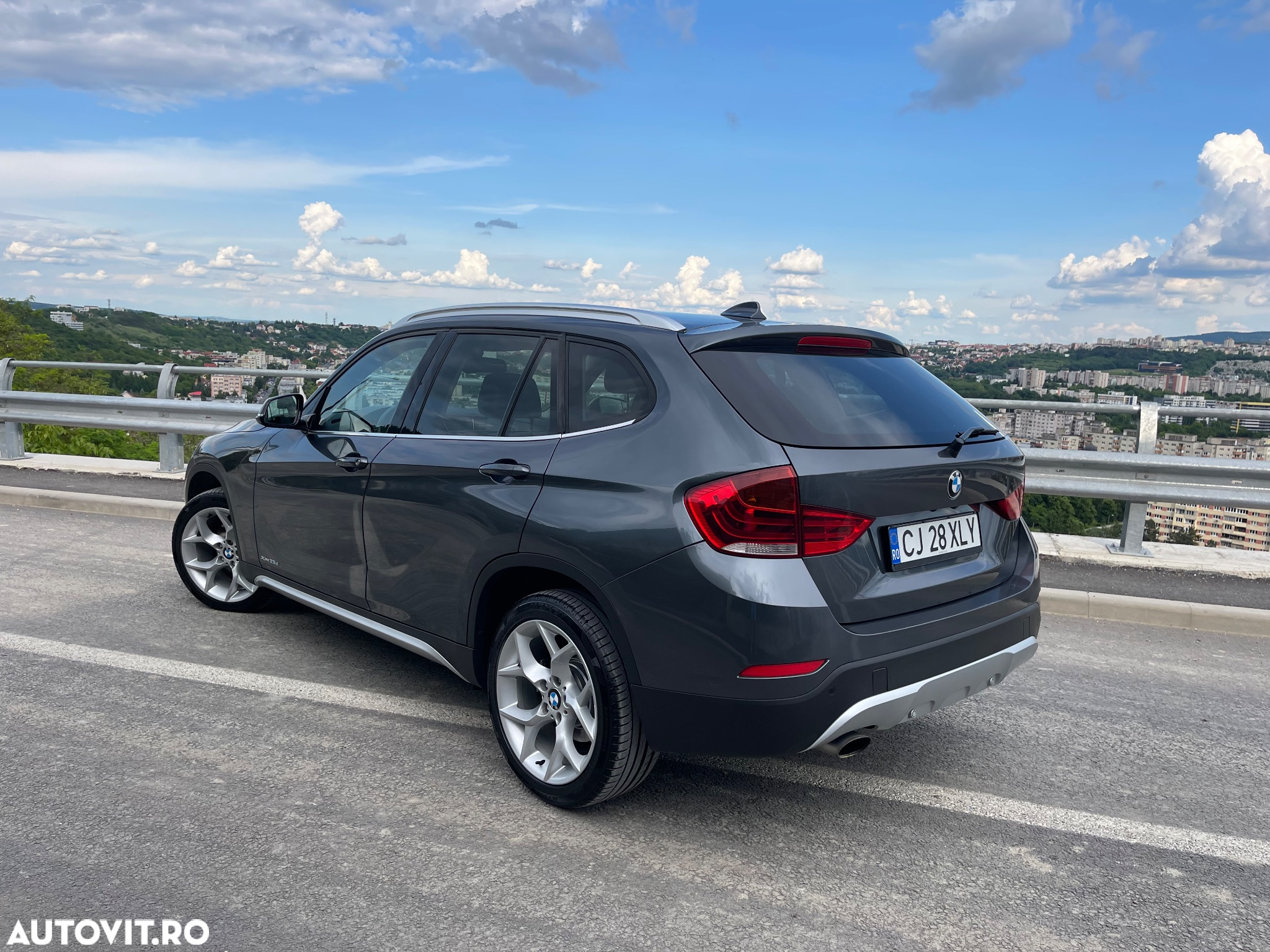 BMW X1 xDrive20d Aut. Sport Line - 3