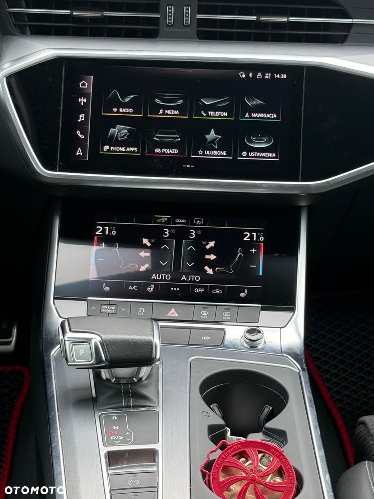 Audi A6 Avant 55 TFSI e quattro S tronic S line - 22