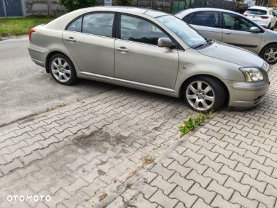 Toyota Avensis 2.0 VVT-i Sol - 1