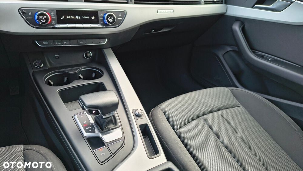 Audi A4 Avant - 30