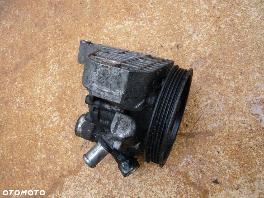 pompa wspomagania 7735242102 bmw e90 e60 e87 - 1