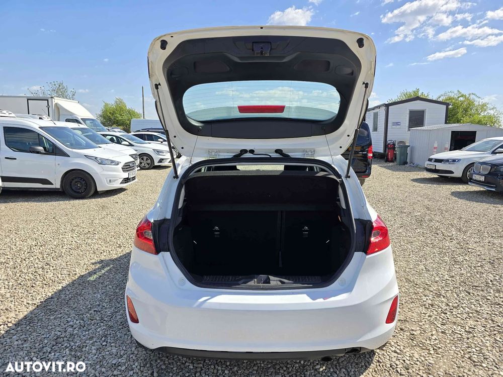 Ford Fiesta - 8