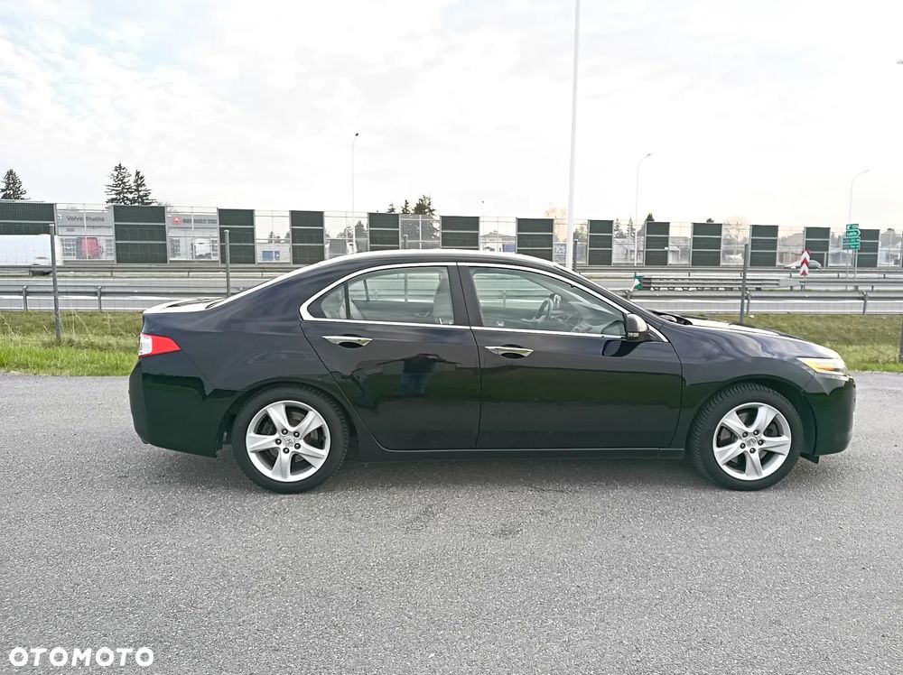 Honda Accord 2.4 Executive - 4