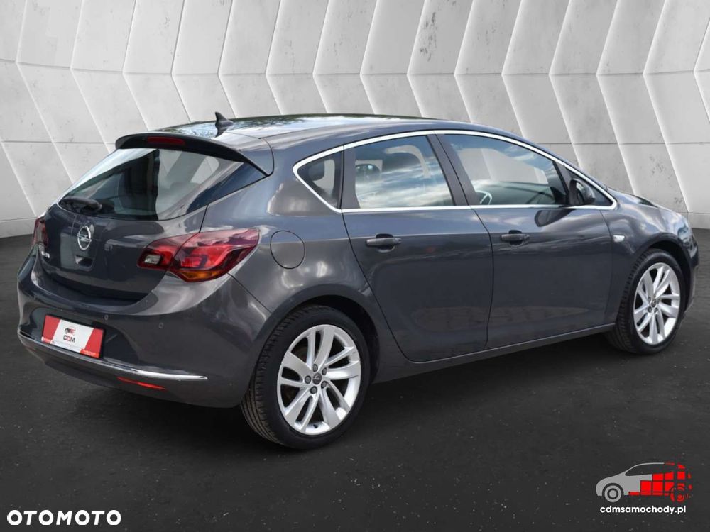 Opel Astra - 10