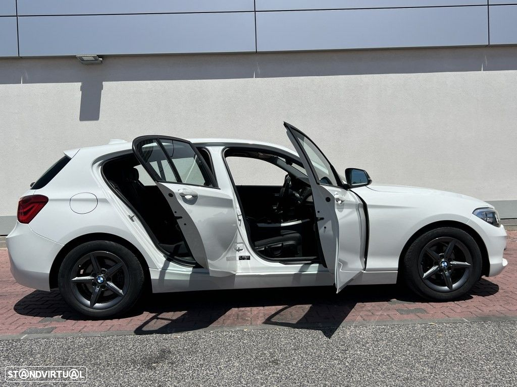 BMW 116 d Line Urban - 33