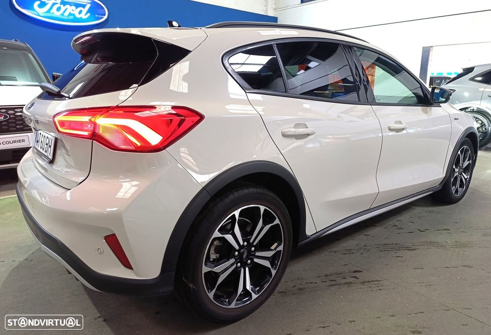 Ford Focus 1.0 EcoBoost Active - 3