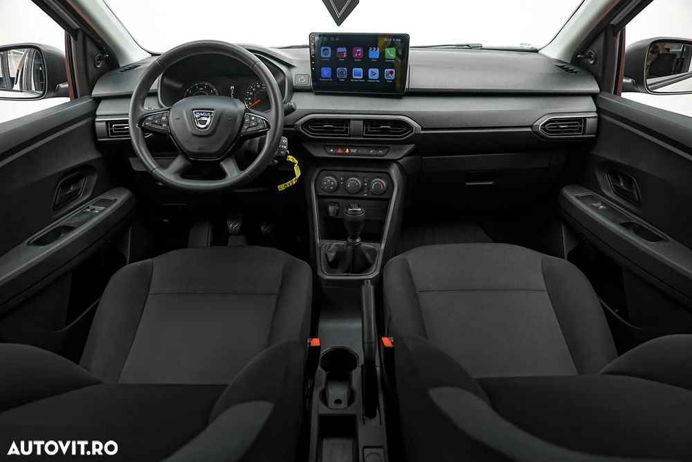 Dacia Logan TCe 90 Essential - 2