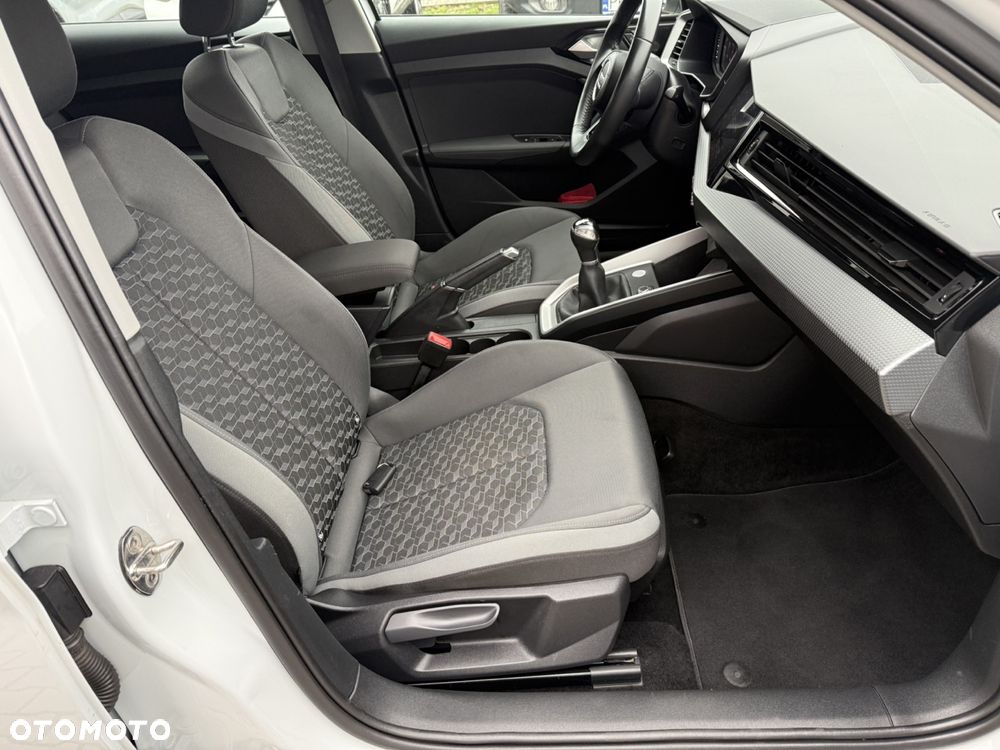 Audi A1 Sportback 1.0 TFSI ultra sport - 14