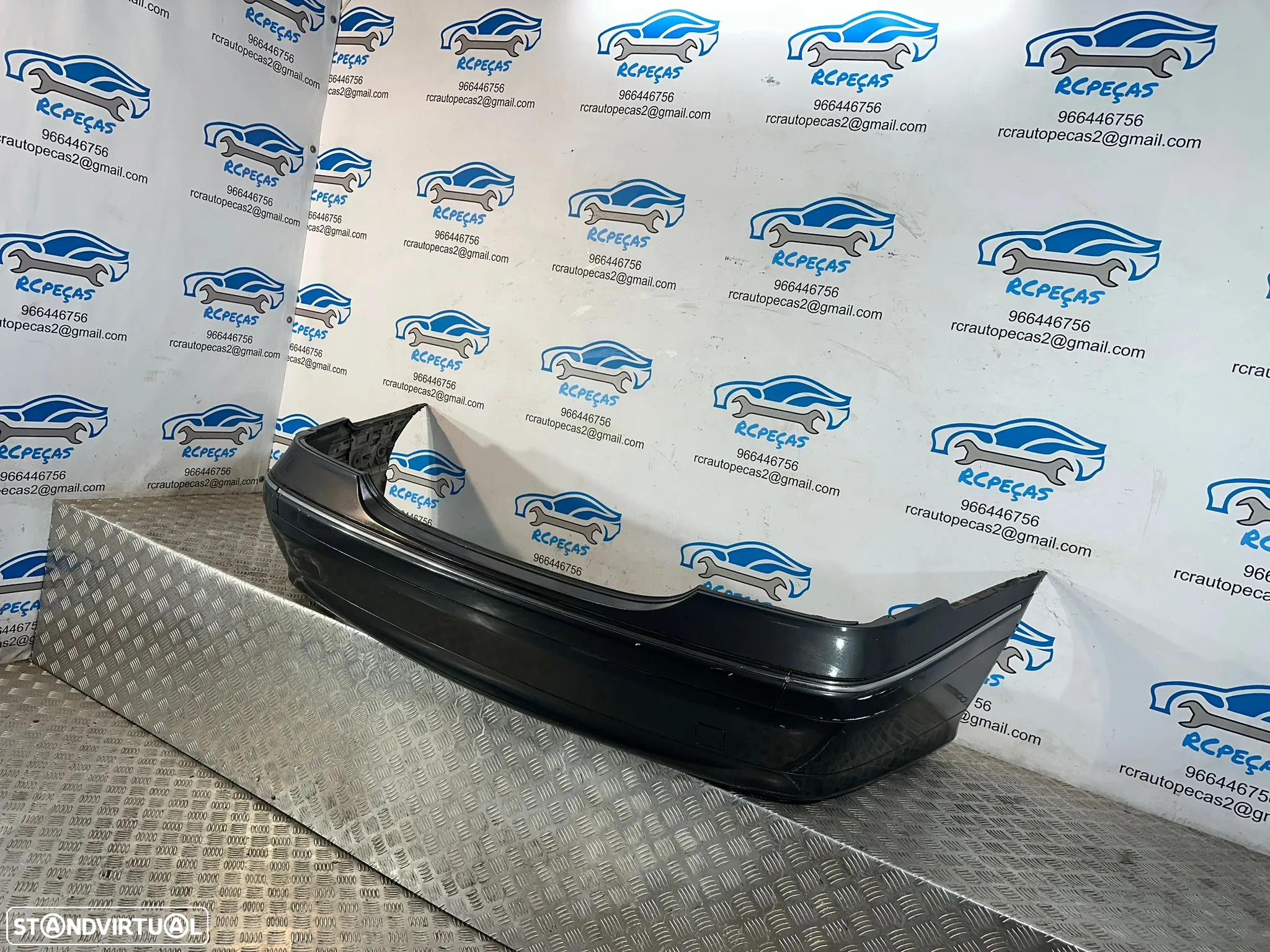 .Parachoques Tras Traseiro Original Mercedes Benz  W203 Sedan Carro 1999 a 2007 - 2