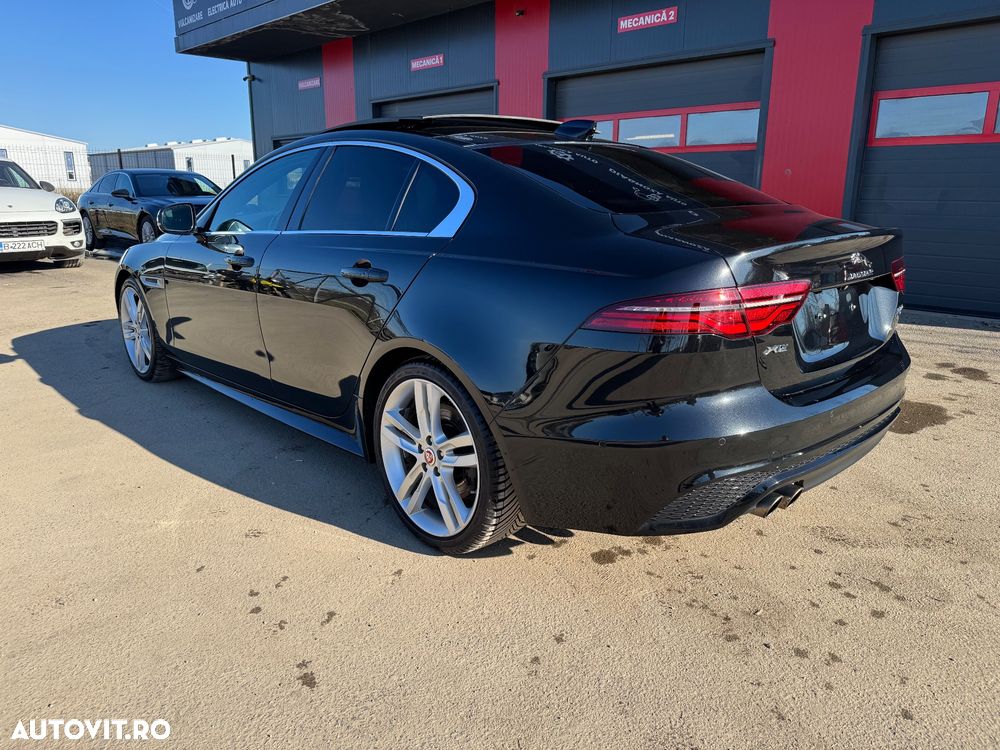 Jaguar XE D180 Aut. R-Dynamic S - 38