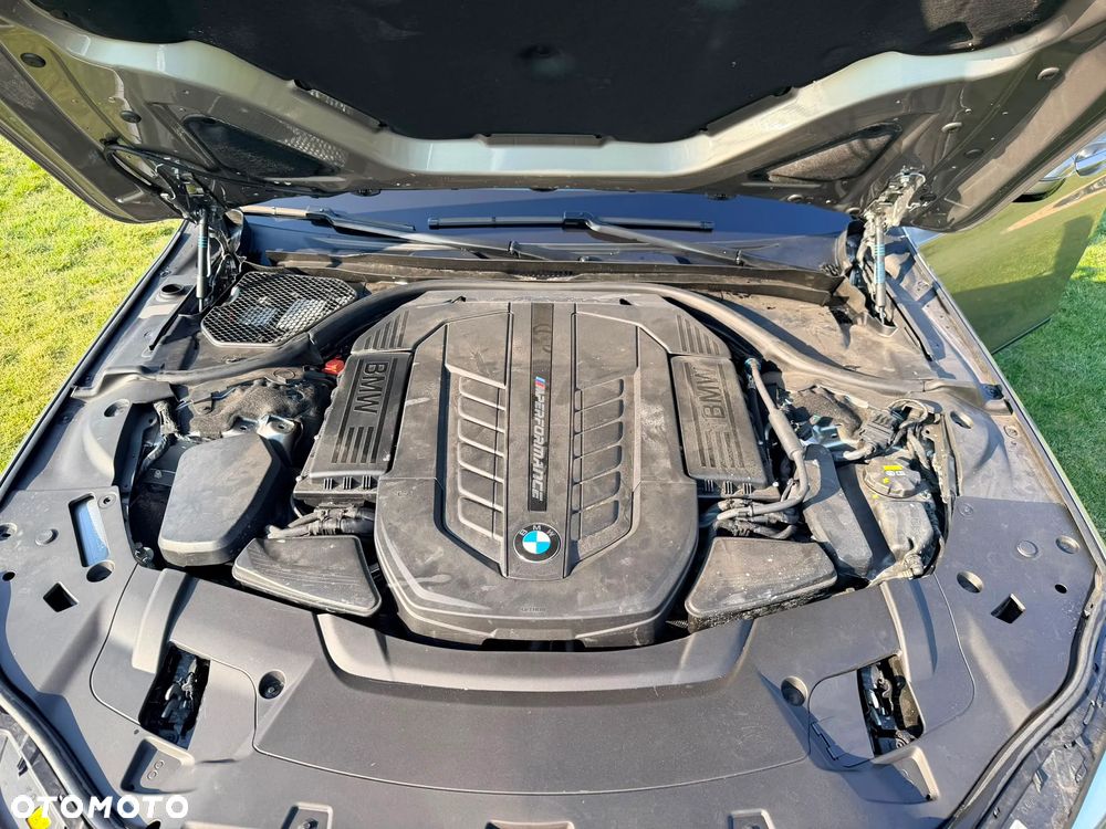 BMW Seria 7 - 2