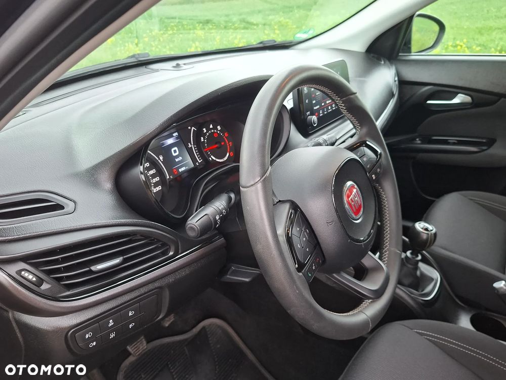 Fiat Tipo 1.4 T-Jet 16v S-Design - 17
