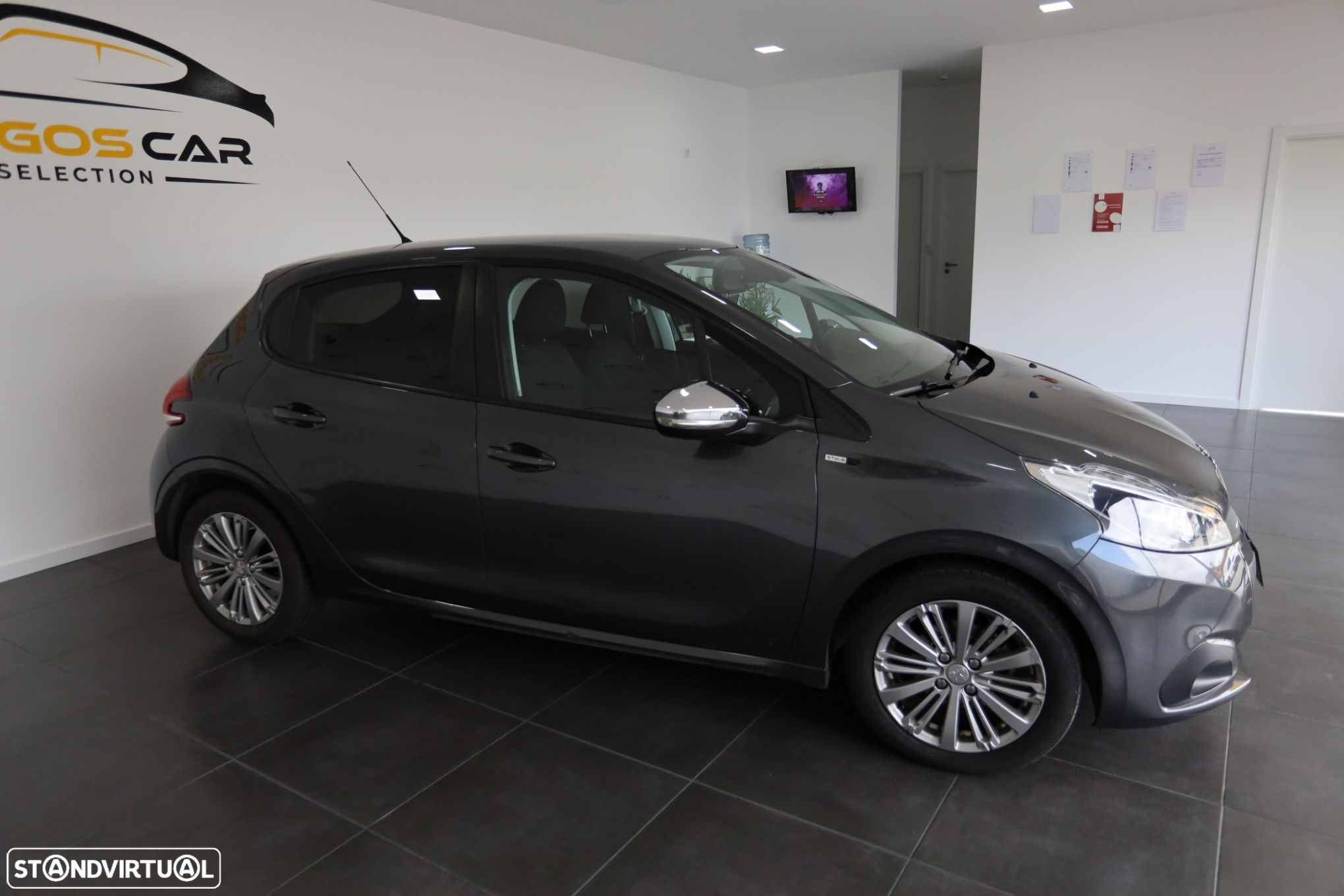 Peugeot 208 1.6 BlueHDi Style - 5