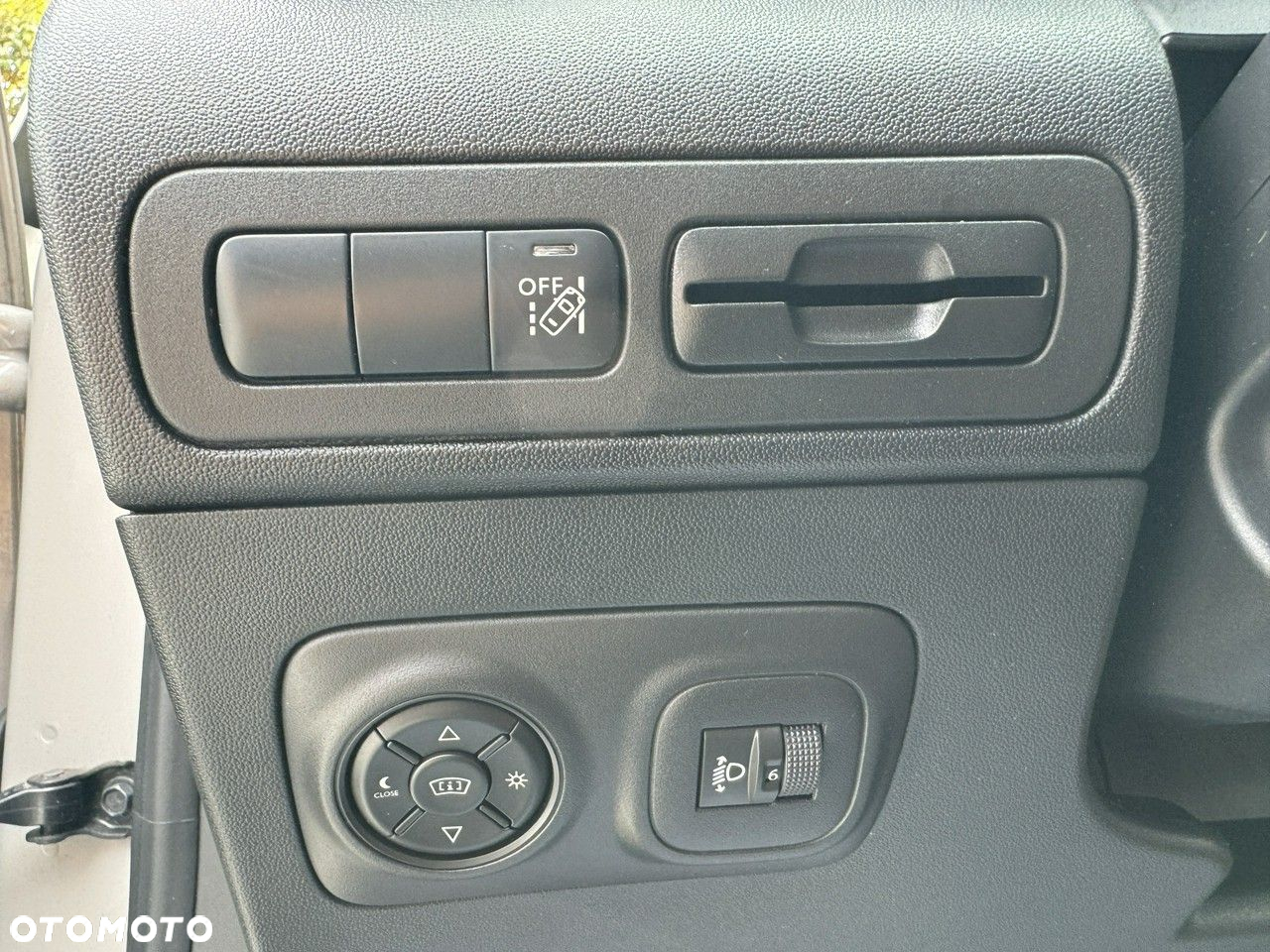 Citroën C3 Aircross PureTech 110 Stop & Start EAT6 Shine - 17