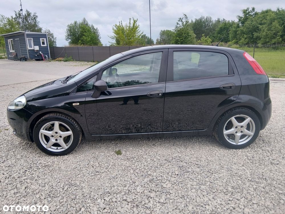 Fiat Grande Punto - 5