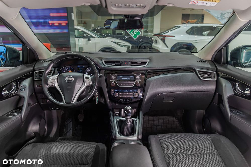 Nissan Qashqai 1.2 DIG-T Visia - 18