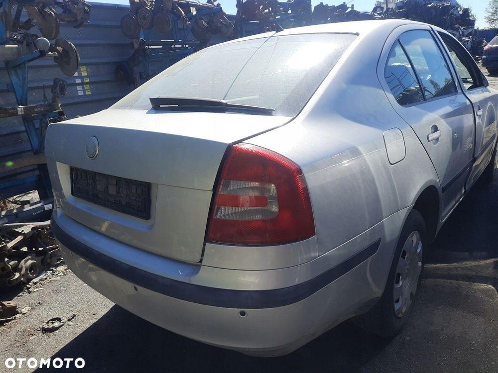CZĘŚCI Skoda Octavia II 1,6 16V B 102KM 2004-2013R  SILNIK: BSE LAK: LF7T - 5