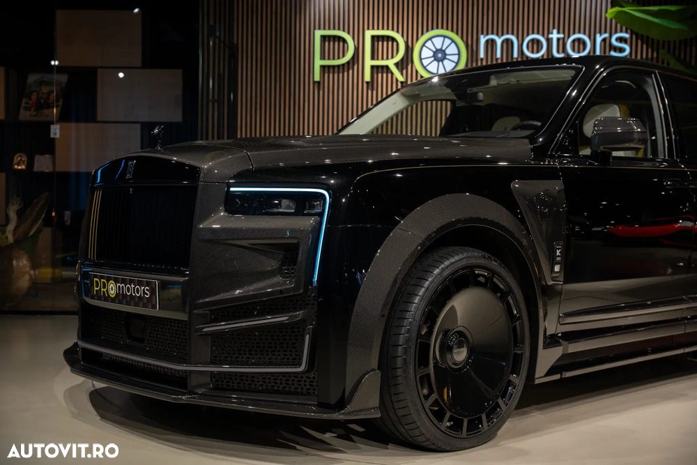Rolls-Royce Cullinan - 5