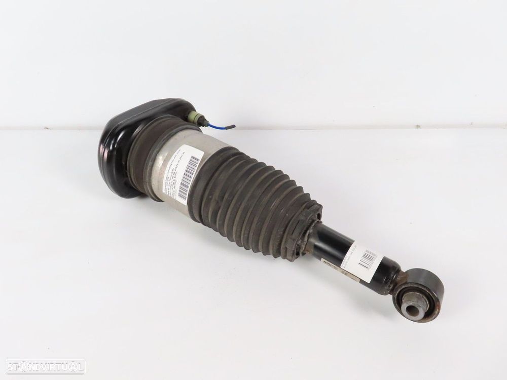 Amortecedor pneumático Direito/Trás Seminovo/ Original BMW 6 Gran Turismo (G32)... - 2
