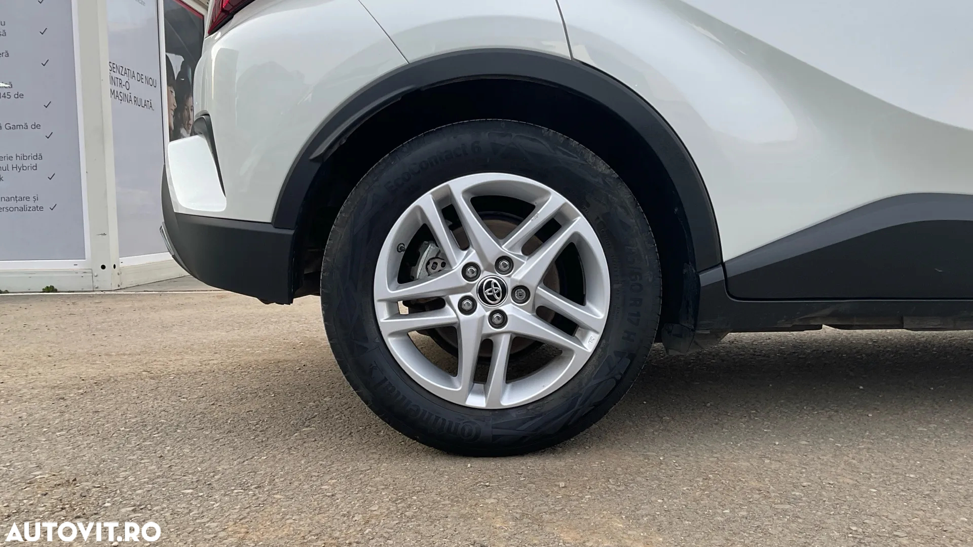 Toyota C-HR - 24