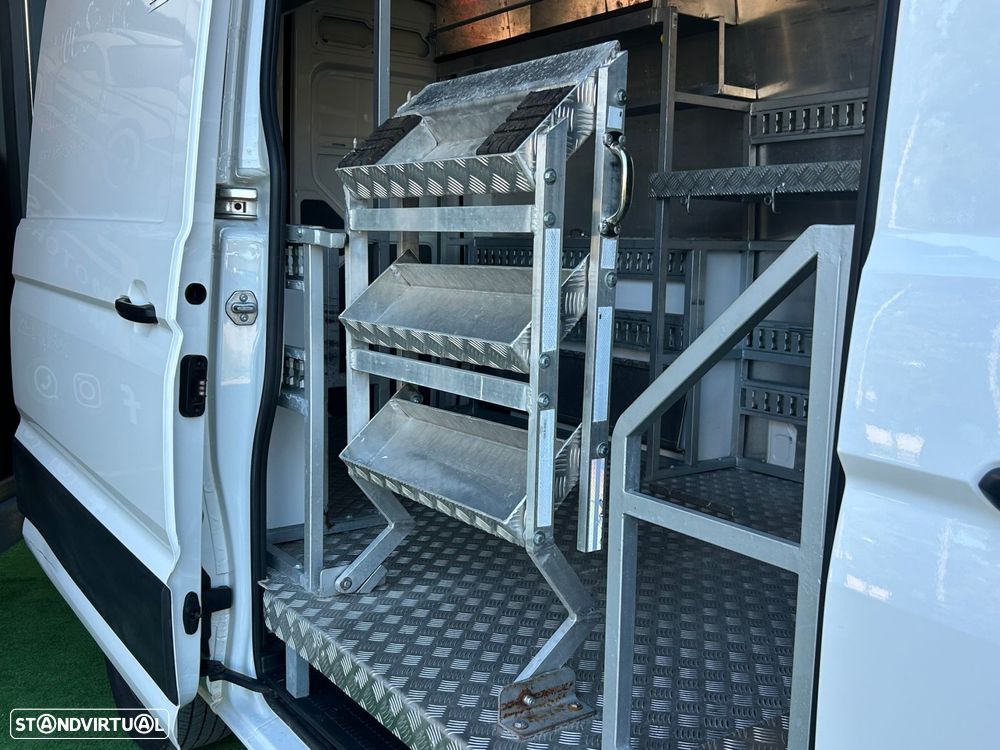 VW Crafter 35 2.0 TDi 109 Médio Tecto Alto BlueMotion - 11