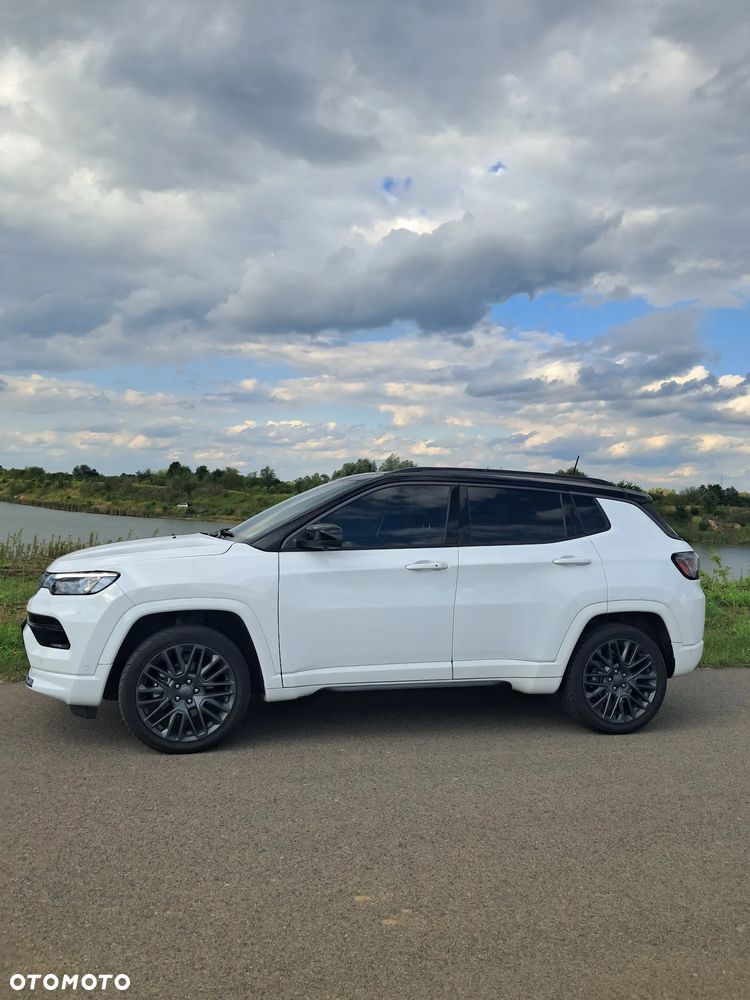 Jeep Compass - 10