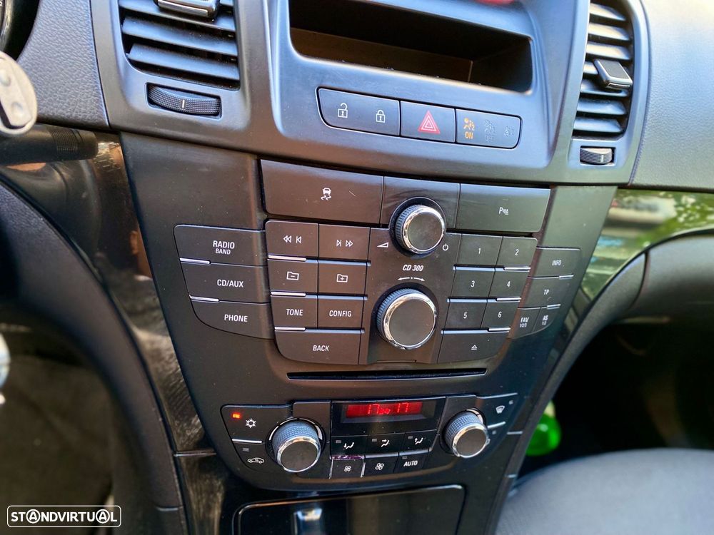 Opel Insignia Sports Tourer 2.0 CDTi Cosmo - 20