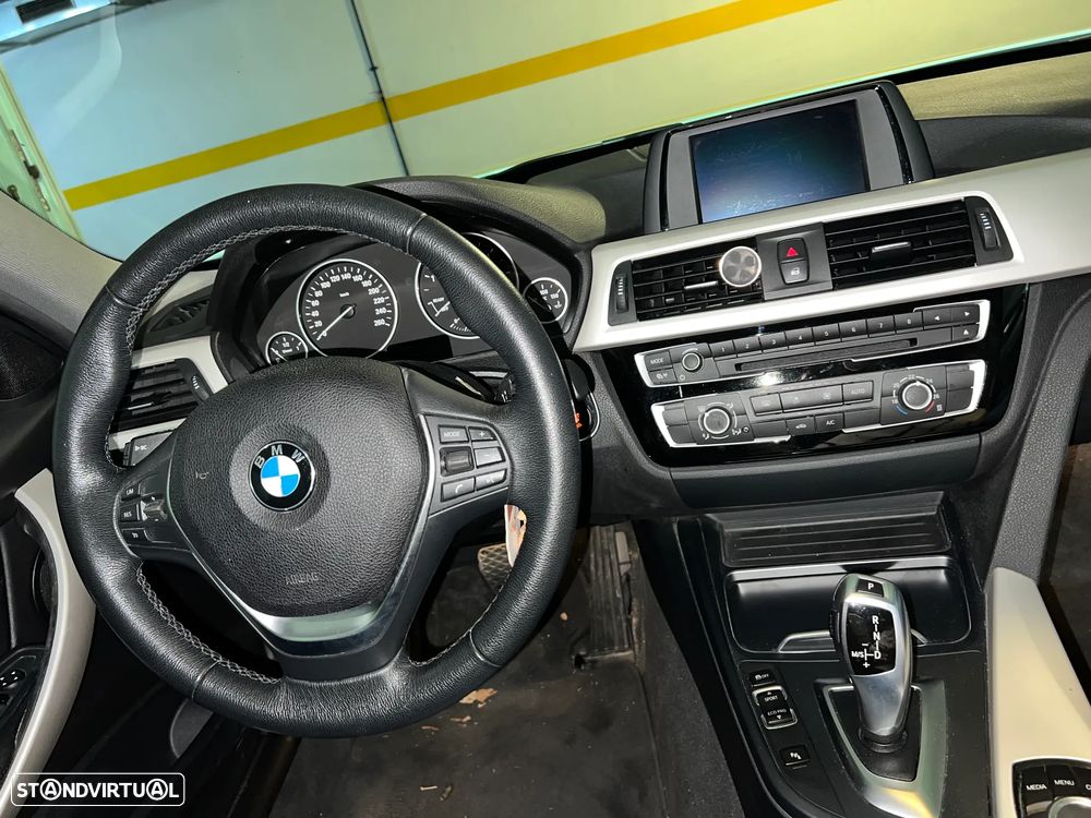 BMW 318 Gran Turismo d Advantage Auto - 12