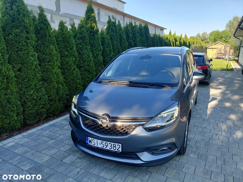 Opel Zafira 1.4 T Cosmo EcoFLEX S&S EU6 - 2