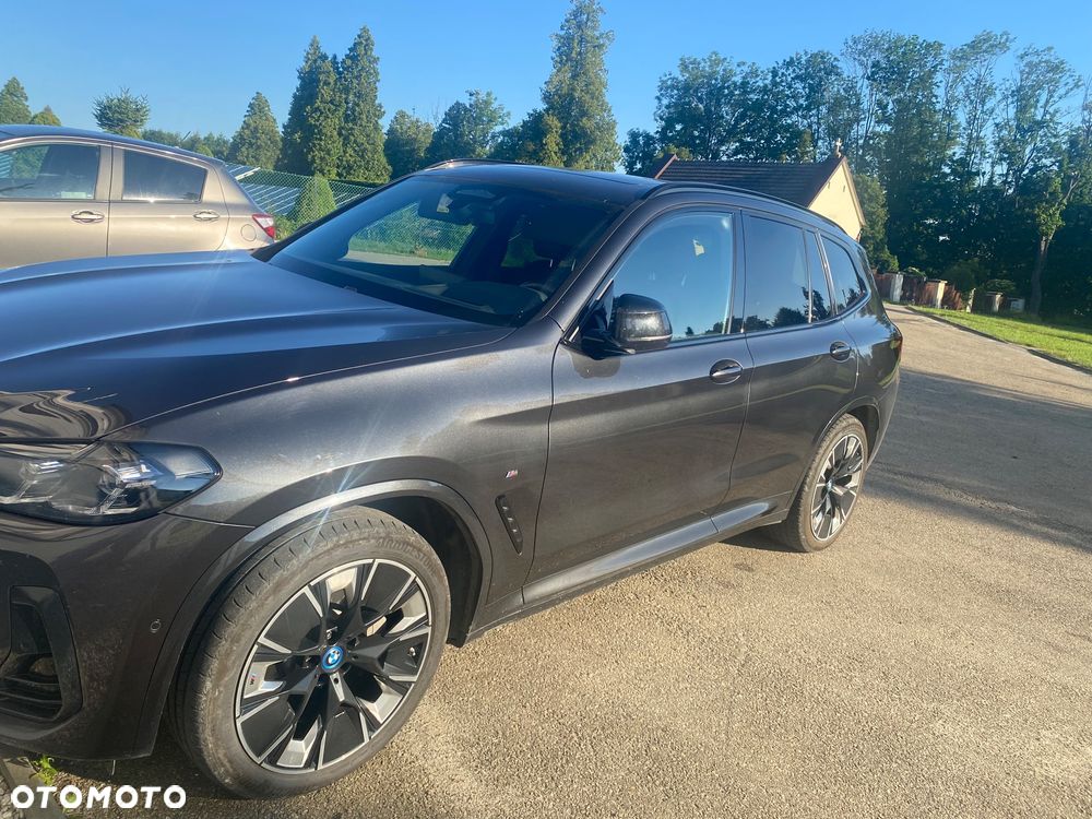 BMW iX3 - 2