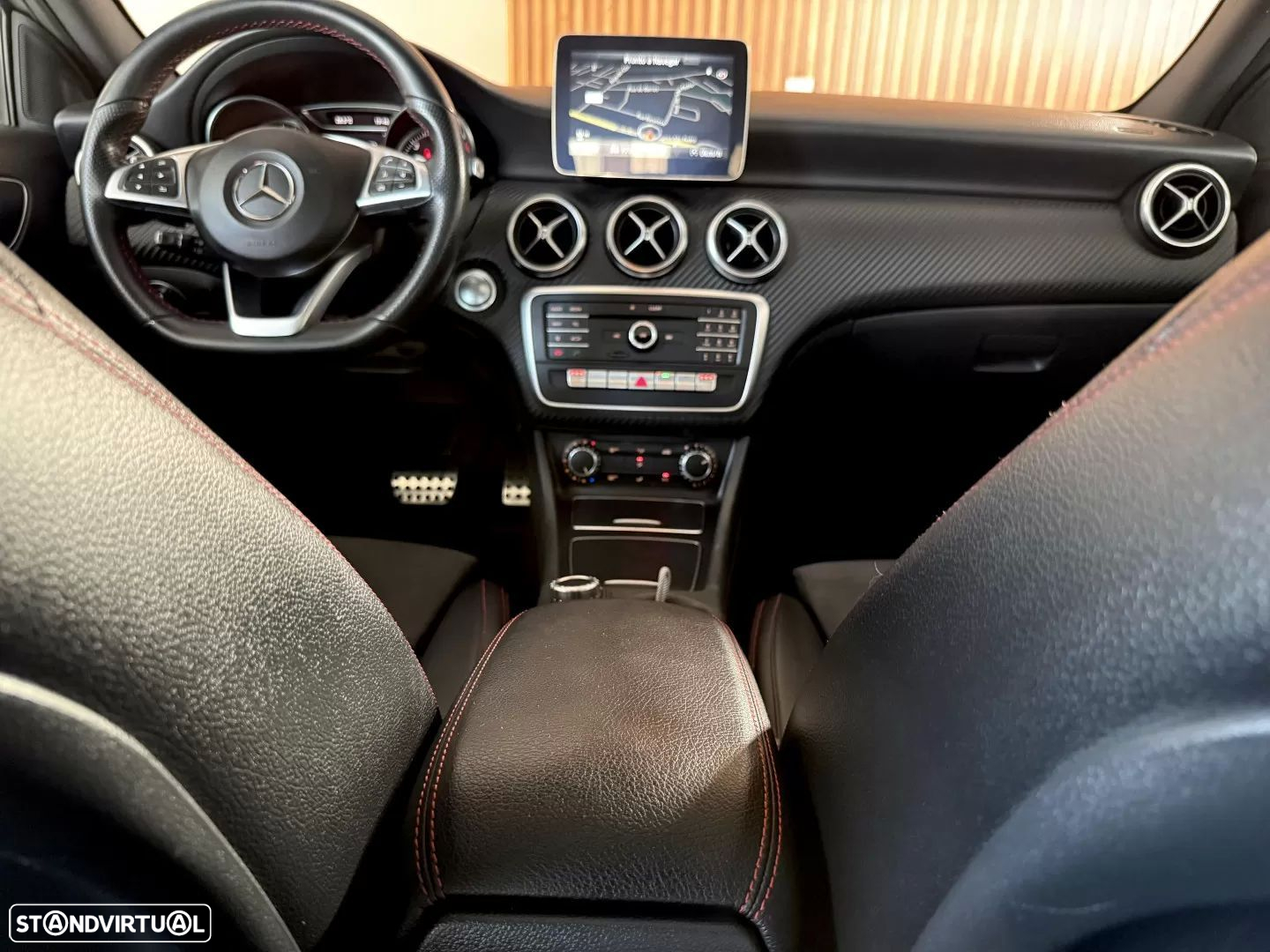 Mercedes-Benz A 180 d AMG Line Aut. - 53