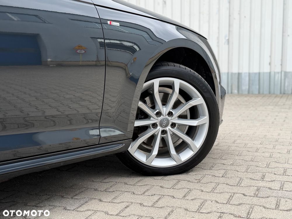 Audi A4 Limousine 2.0 TDI Sport S tronic - 28
