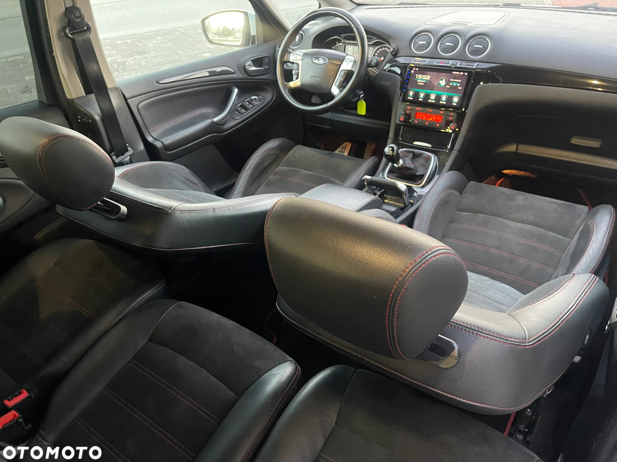 Ford S-Max - 28