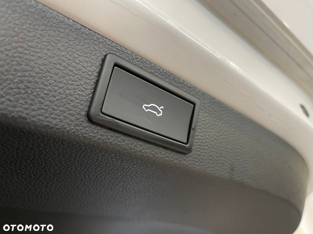 Skoda Karoq 1.5 TSI ACT Sportline DSG - 35