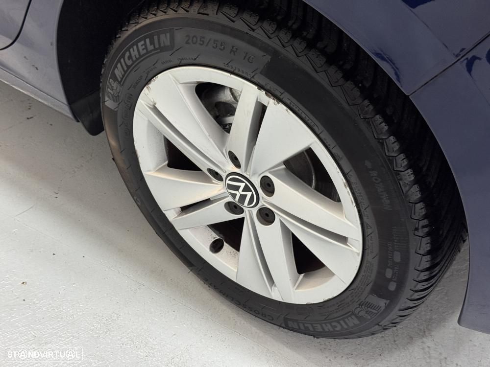 VW Golf 1.0 TSI Life - 21