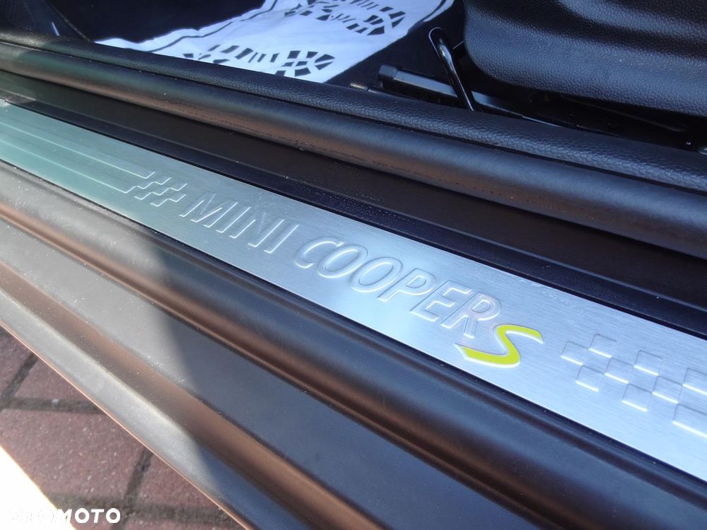 MINI Cooper SE - 24