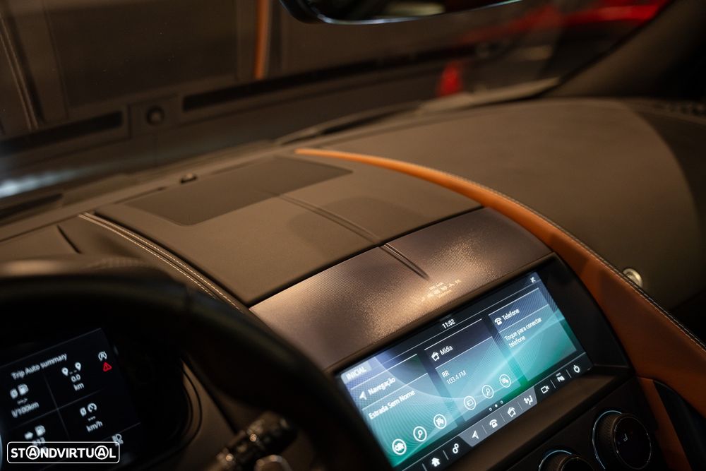 Jaguar F-Type - 31