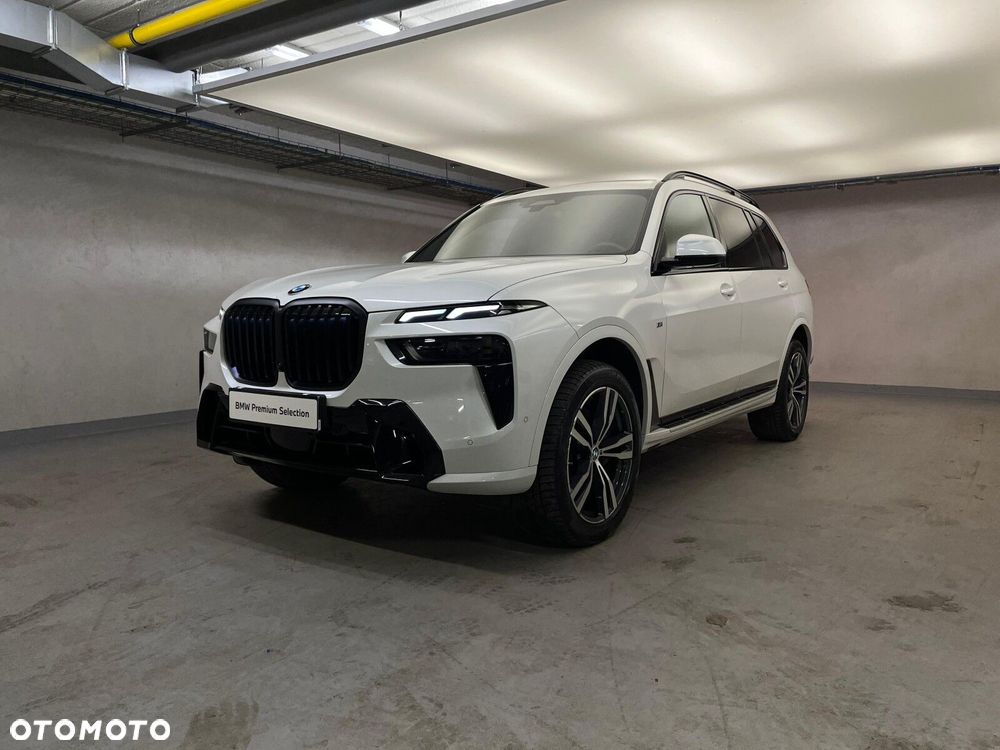 BMW X7 - 12