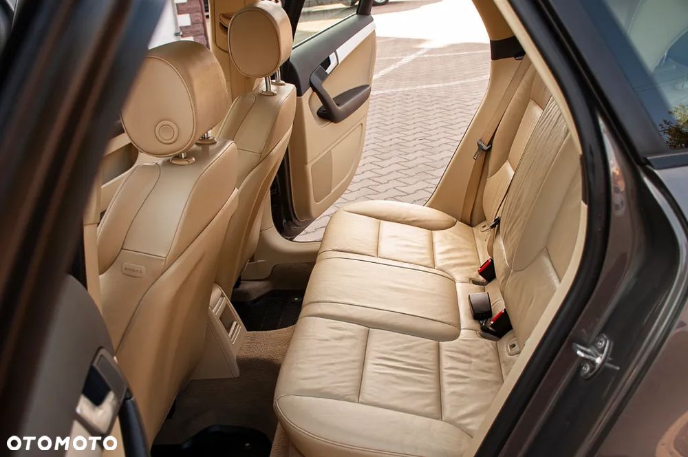 Audi A3 Sportback 1.8 TFSI S tronic Ambiente - 27