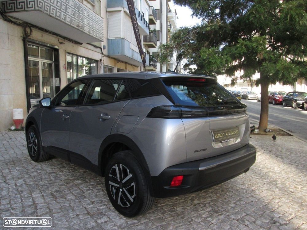 Peugeot 2008 1.2 PureTech Active - 9