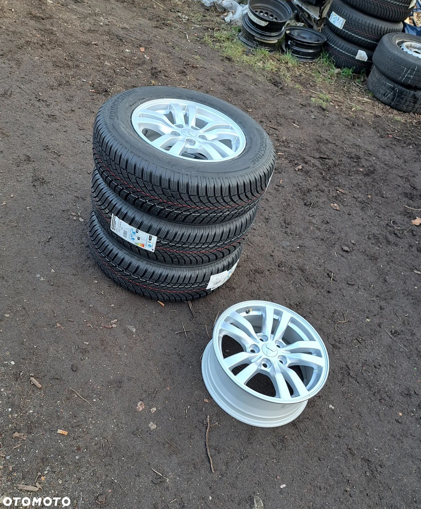 Felgi koła zimowe Mitsubishi Eclipse Cross 6.5Jx16H2 ET 38 215/70R16 100T Bridgestone Blizzak LM005 DOT 2020 2020 Rok J16x6.1/2J ET 38 - 1