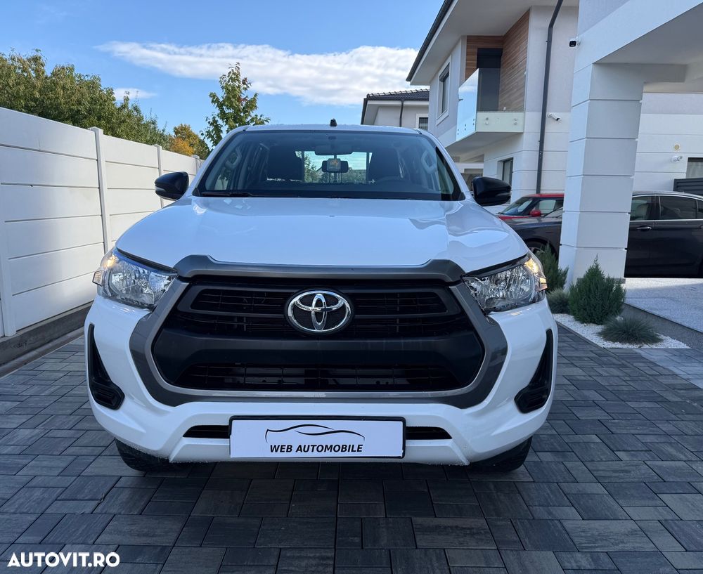 Toyota Hilux 2.4D 150CP 4x4 Double Cab 6MT Style - 1