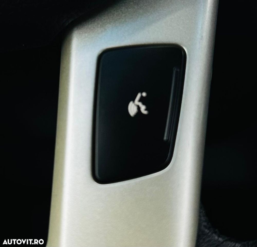 Kia Sportage 1.7 CRDI 2WD Spirit - 26