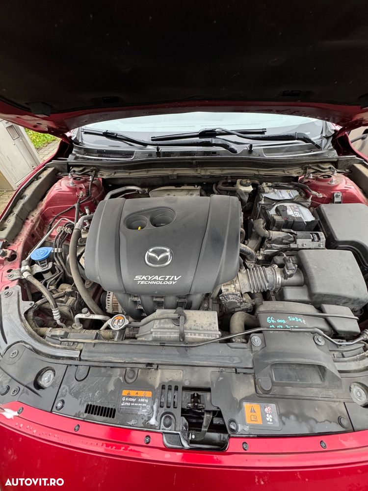 Mazda 3 G120 Revolution - 7