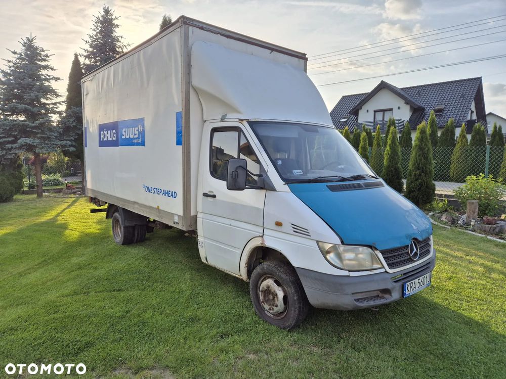 Mercedes-Benz Sprinter - 3