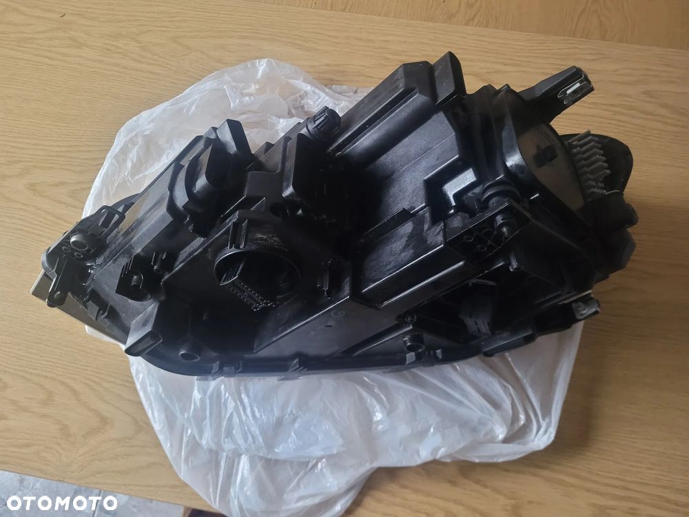 Lampa Prawy Przód Full LED VW Touran II 5TB941082D Igła - 7