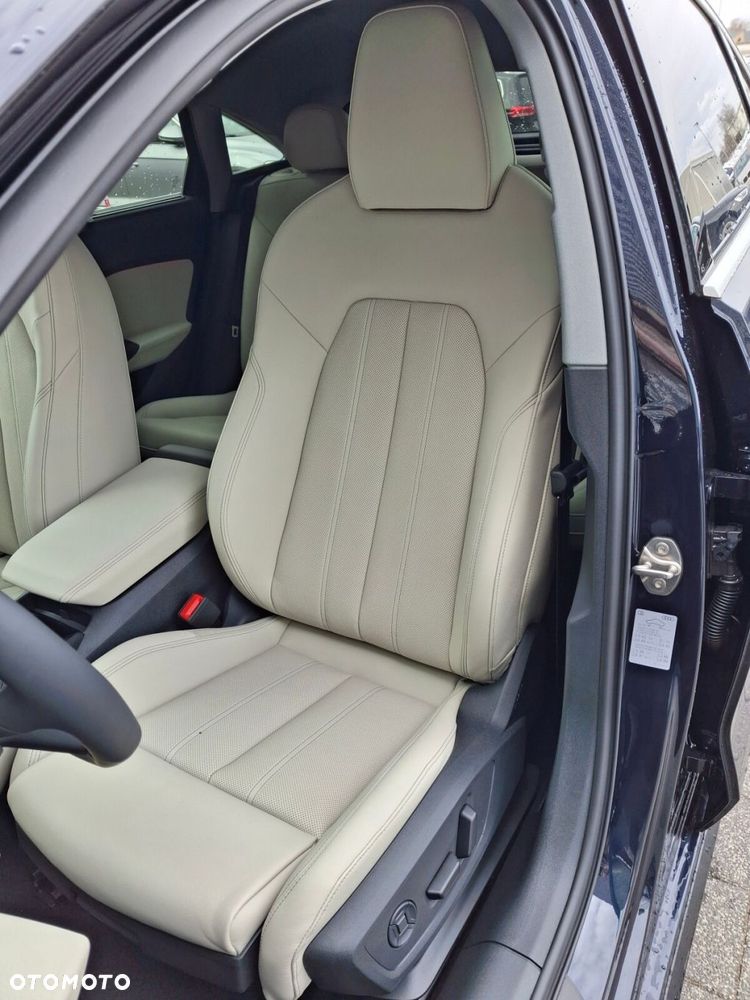 Audi A5 Limousine - 11